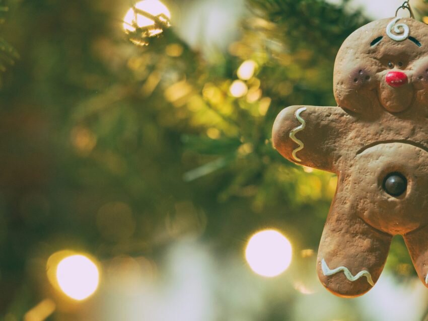 The New "Feminist" Christmas Ad From M&S