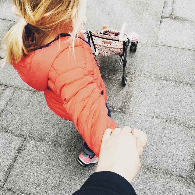 Going to the toy shop and baby has come too. Who wants to bet that I will end up carrying baby, pushchair, threenager and all of the shopping! #blog #blogger #blogging #parenting #family #shopping
